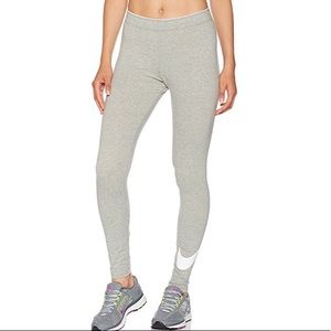 NWT new with tags Nike women’s leggings gray